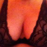 Atakent'te Deneyimli ve Cazibeli Escort: Samsunlu Beylerle Fantazileri Olan Birlikte